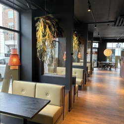 siddepladser i sushi restaurant