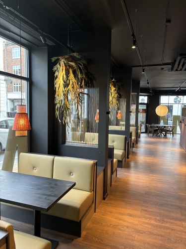 siddepladser i sushi restaurant