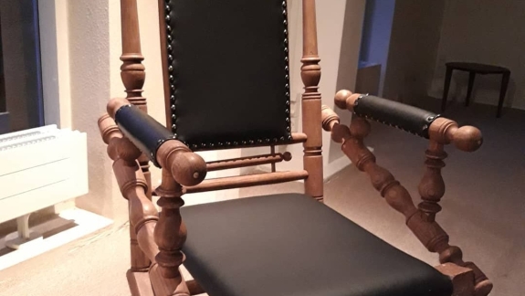 ompolstring af gammel designmøbel